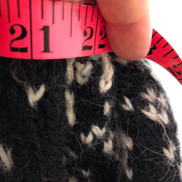 Vintage Chelsea Cambell for Charter Club Wool Mohair Heavy Sweater Women's M - Picture 12 of 13